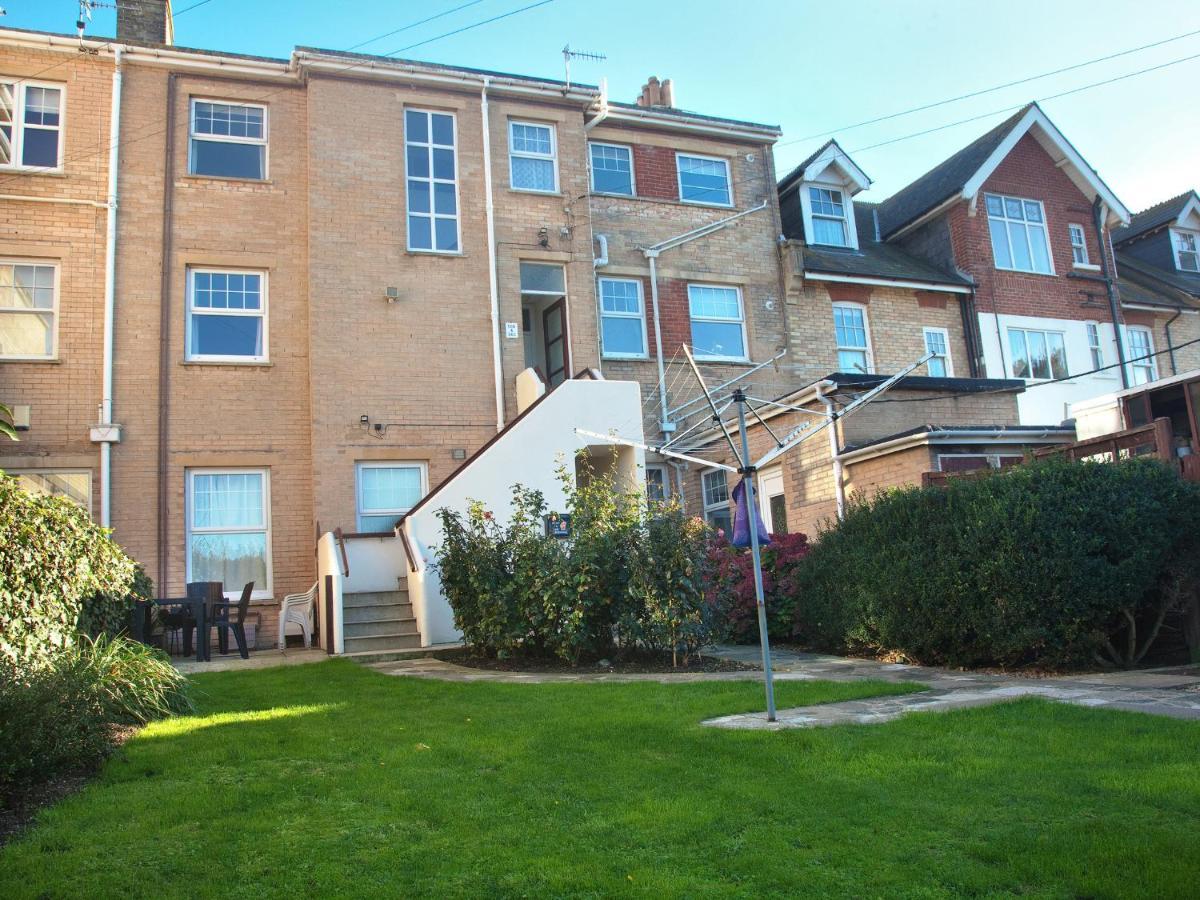 Weymouth Bay Apartment B Buitenkant foto