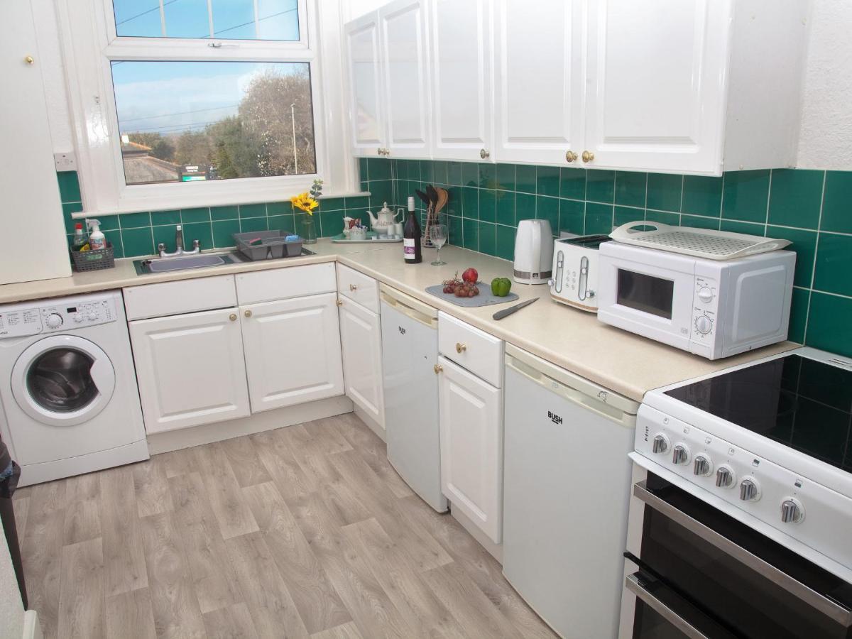 Weymouth Bay Apartment B Buitenkant foto