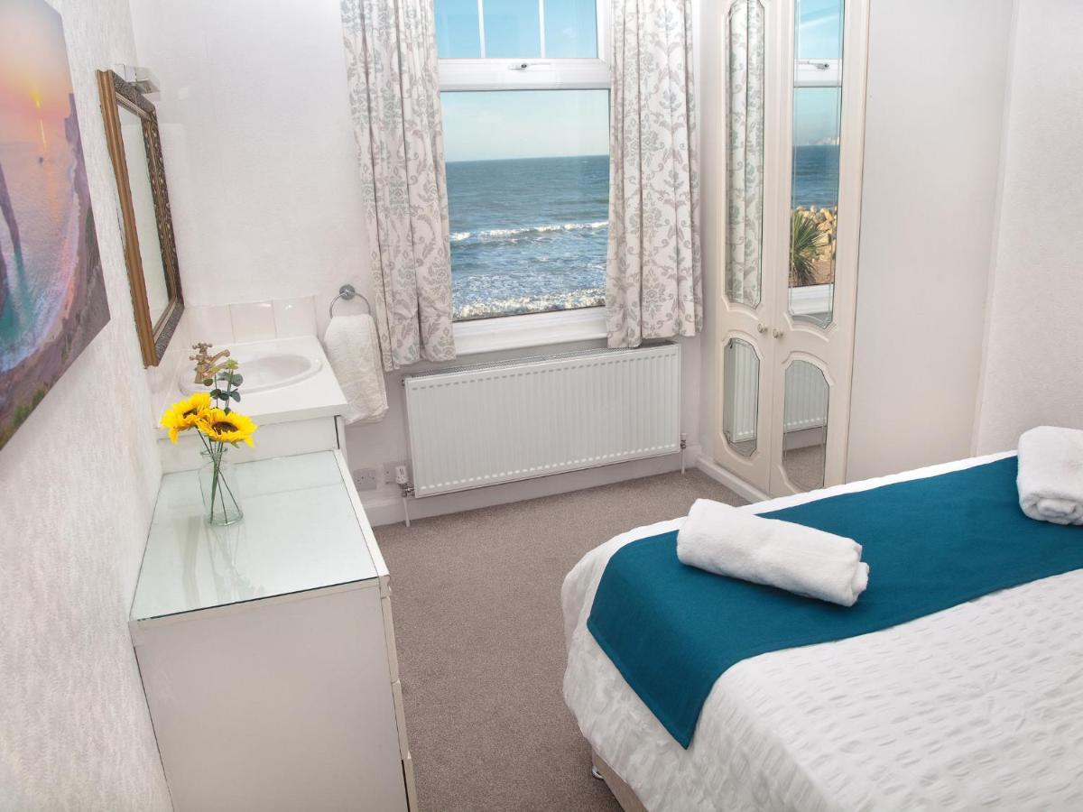 Weymouth Bay Apartment B Buitenkant foto